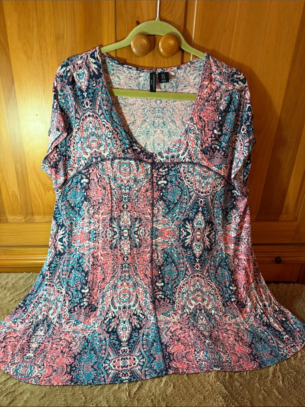Cynthia Rowley coral & Teal Paisley V-Neck Short Sleeve Tunic plus 1X